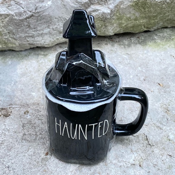 Rae Dunn HAUNTED Mug with Haunted House  Topper - Picture 5 of 6